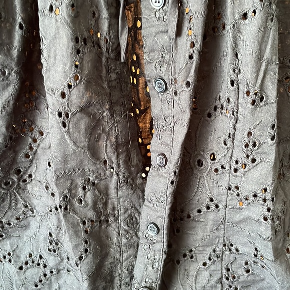 Grand & Greene Button up. Size large. Unique - Picture 2 of 8